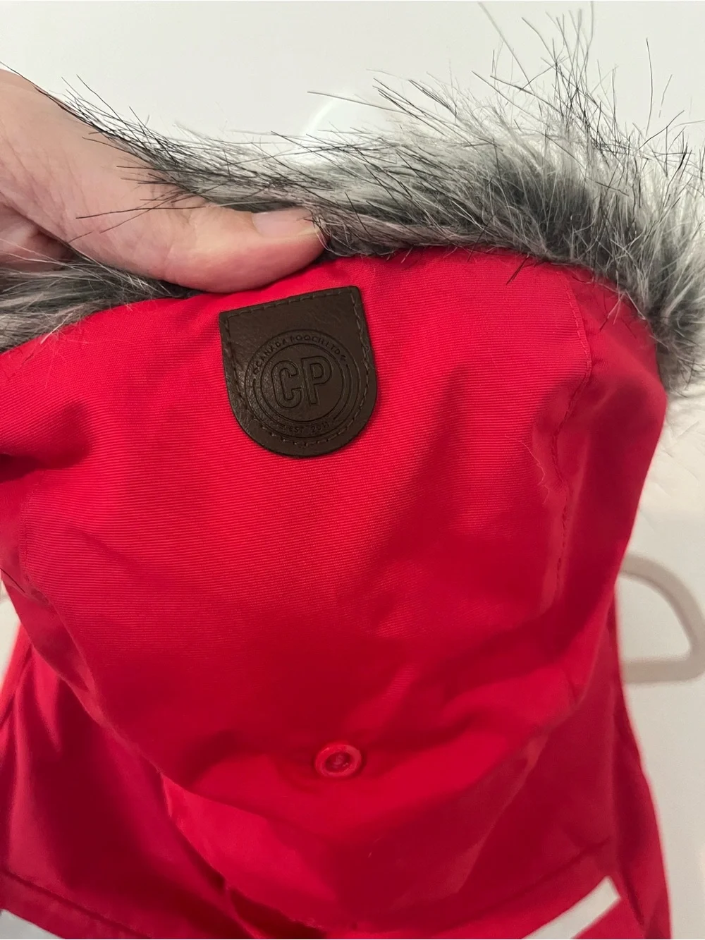 Red Canada Pooch Jacket Velcro Pockets Removable Hood 20